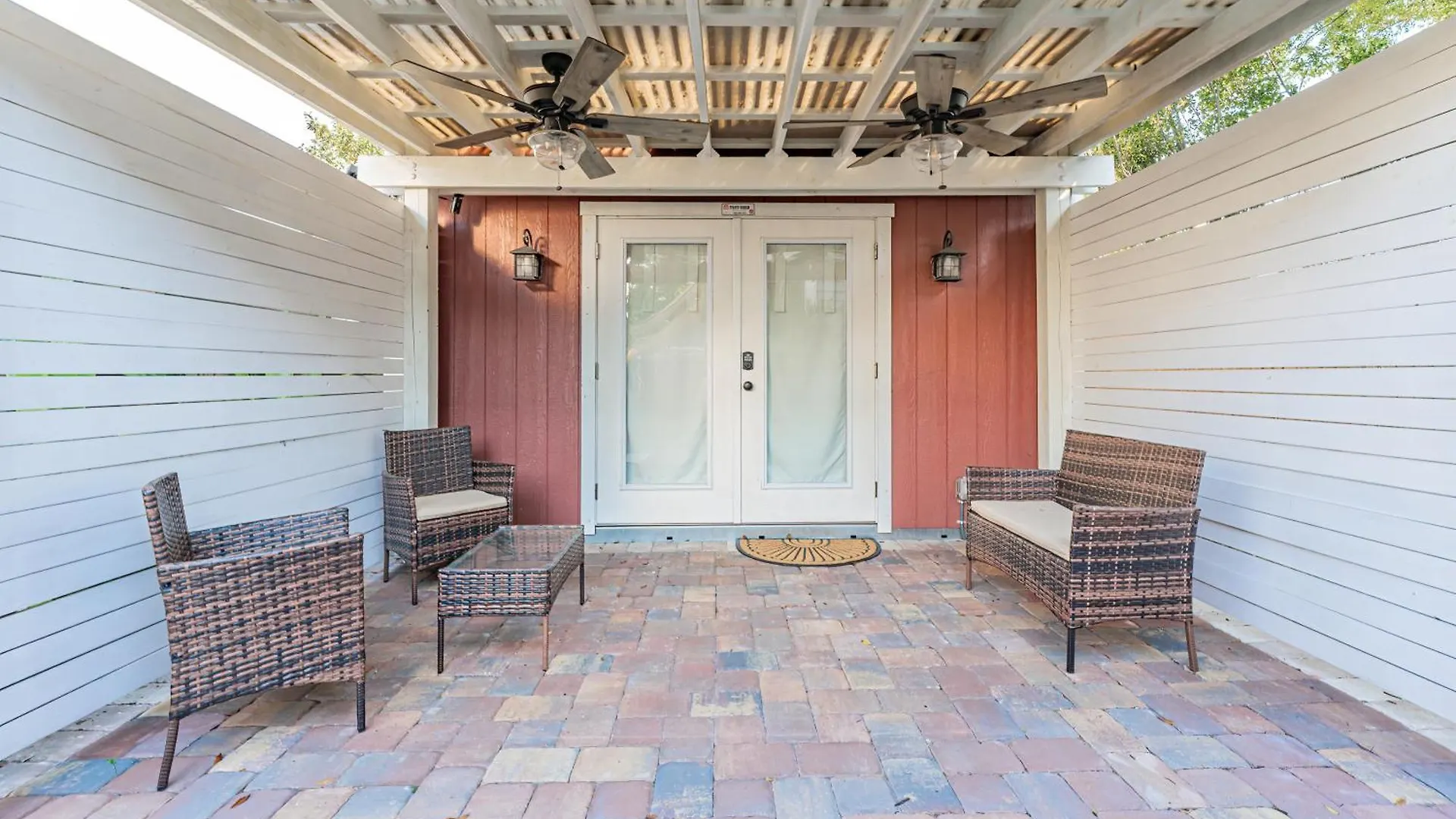 Holiday home Trendzy Suite W/ King Bed And A Walk To Starbucks Tampa